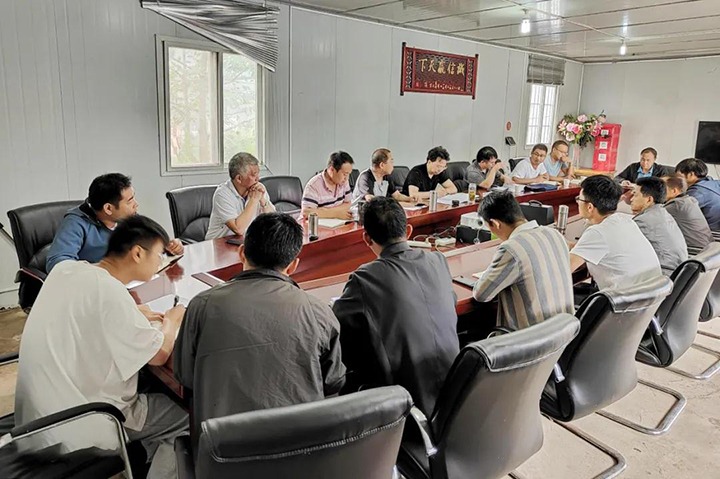 集团总经理助理杜昌华一行到顺源煤矿发展工作调研