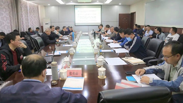 云南省能源局组织专家组一行到威信煤炭公司发展安全“体检”专项查抄