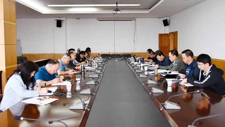 云煤（东升国际官网）集团党委副书记、副董事长、总经理高建嵩一行到云维集团督导调研