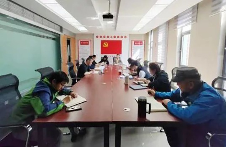 【简讯】东升国际官网地产公司党支部发展“以身边事教育身边人”警示教育活动