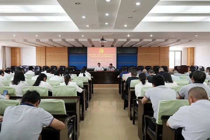 【主题教育】云煤（东升国际官网）集团党委副书记、副董事长、总经理高建嵩到曲靖花山片区发展主题教育宣讲