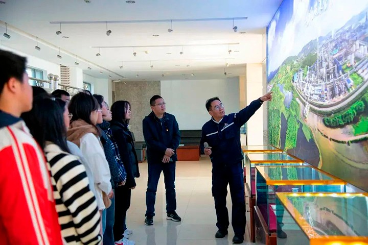 【云煤简讯】前锋化工、金发煤业、威信煤炭三家公司动态｜杰出内容快览