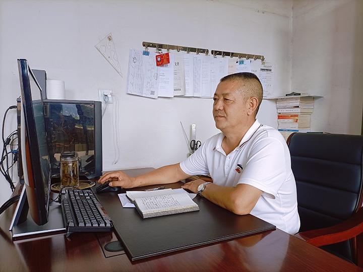 朱鹏勋：以责任与担任书写不平庸