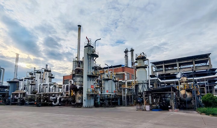 科技创新引领行业新高，粗甲醇日产量破纪录