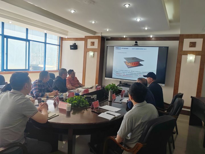 云南省科学技术院到弹性体创新院调研